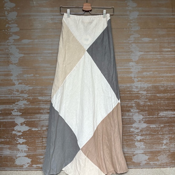 VRG Girl NWT Valencia Bias Cut 100% Linen Maxi Skirt Minimalist Neutral Womens 6 - Picture 3 of 7